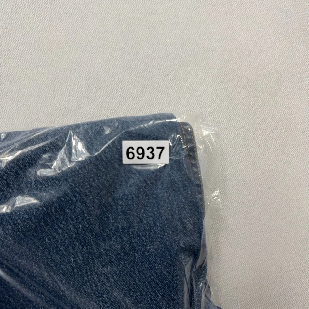 Y2K Levi's Jeans 505 Regular Fit Straight Leg Medium Wash Blue Mens W32 L30